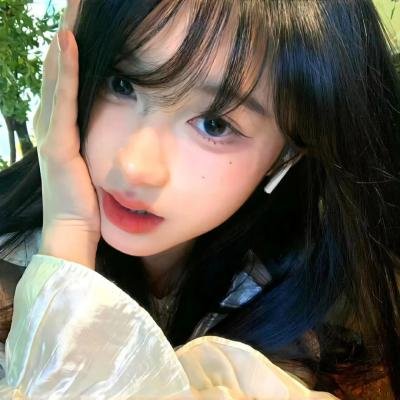 楼下的女人和楼上的男人
